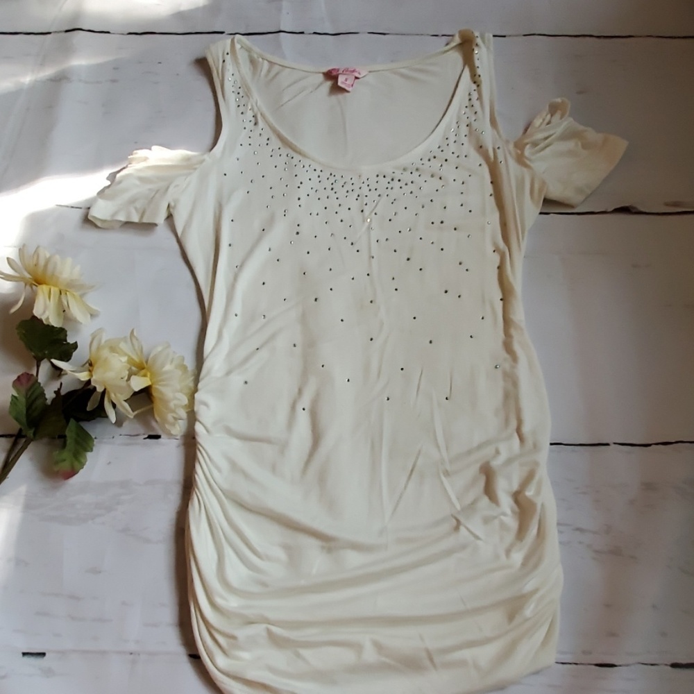 White sparkle top